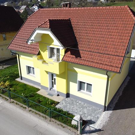 Primula Apartment Blejska Dobrava ภายนอก รูปภาพ