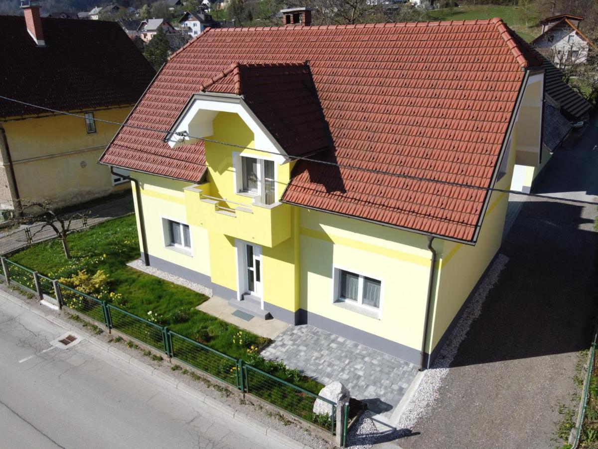 Primula Apartment Blejska Dobrava ภายนอก รูปภาพ