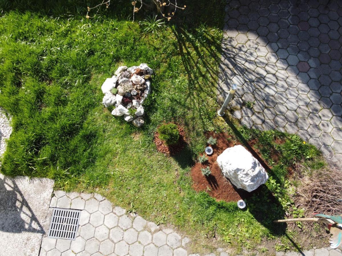 Primula Apartment Blejska Dobrava ภายนอก รูปภาพ